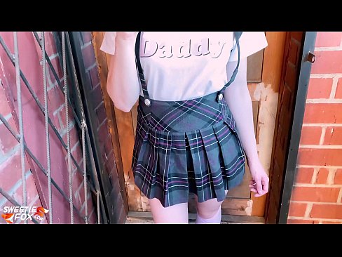 ❤️ 女學生深深地吸吮她的雞巴並亂搞而不是上課。 性愛視頻 在我們這裡 zh-tw.filmexxx18.ru ❌❤